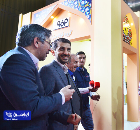 بازدید مدیرعامل فولاد مبارکه از مجموعه غرفه‌های این شرکت در ایران متافو 2022