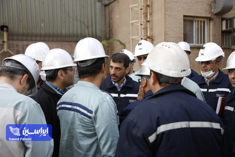 بازدید مدیرعامل فولاد مبارکه از نواحی تولید و دیدار چهره‌به‌چهره با کارکنان این شرکت