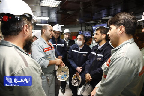 بازدید مدیرعامل فولاد مبارکه از نواحی تولید و دیدار چهره‌به‌چهره با کارکنان این شرکت