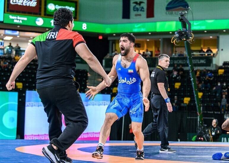 درس کشتی ایران به کارلوس کیروش/ اینطور باید آمریکاییها را برد