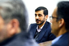 بازدید مدیرعامل فولاد مبارکه از فرایند آزمون استخدامی این شرکت