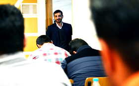 بازدید مدیرعامل فولاد مبارکه از فرایند آزمون استخدامی این شرکت