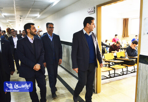بازدید مدیرعامل فولاد مبارکه از فرایند آزمون استخدامی این شرکت