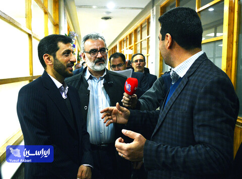 بازدید مدیرعامل فولاد مبارکه از فرایند آزمون استخدامی این شرکت