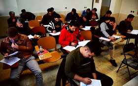 دومین روز آزمون استخدامی فولاد مبارکه به روایت ایراسین