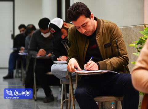 دومین روز آزمون استخدامی فولاد مبارکه به روایت ایراسین
