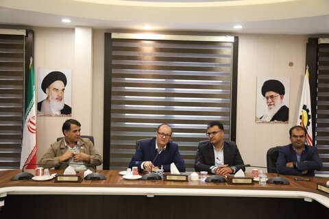 به تمام نقاط قوت شهرستان لامرد به چشم ظرفیت می نگریم منطقه ویژه لامرد