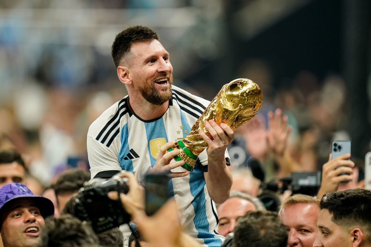 تصاویری خاص از جشن قهرمانی آرژانتین/ خانواده مسی هم آمدند