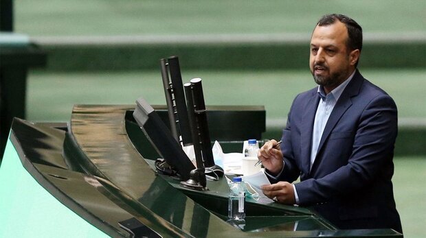 آخرین وضعیت عرضه سهام عدالت به ۳ گروه جدید/ تصویب افزایش ۳۵ هزار میلیاردی سهام بانکهای دولتی 