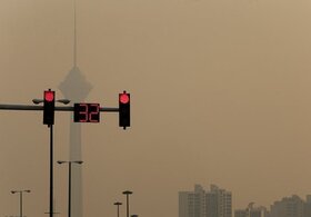 وضعیت هوای تهران ۱۴۰۲/۰۴/۱۴؛ تداوم تنفس هوای «آلوده»