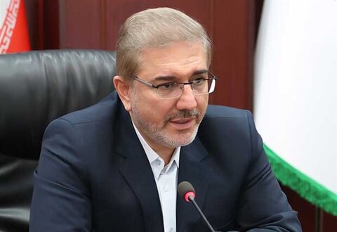 وامهای کلانِ کارمندانِ بورس و بانک، مصداق تعارض منافع است داوود منظور