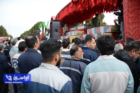 مراسم تشییع هشت شهید گمنام دفاع مقدس در فولاد مبارکه