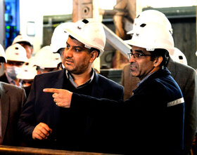 بازدید معاون وزیر تعاون، کار و رفاه اجتماعی از خطوط تولید فولاد مبارکه