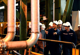 بازدید معاون وزیر تعاون، کار و رفاه اجتماعی از خطوط تولید فولاد مبارکه