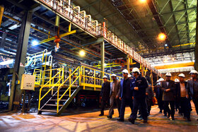 بازدید معاون وزیر تعاون، کار و رفاه اجتماعی از خطوط تولید فولاد مبارکه