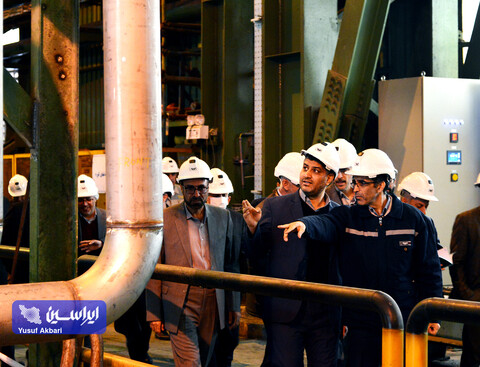 بازدید معاون وزیر تعاون، کار و رفاه اجتماعی از خطوط تولید فولاد مبارکه