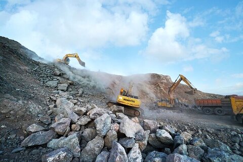 فعالیت ۳۶۵ معدن در استان زنجان معدن