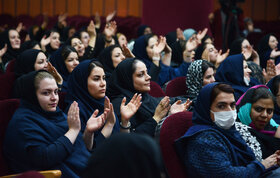 بزرگداشت مقام مادر و روز زن ویژه کارکنان و پیمانکاران خانم شاغل در فولاد مبارکه