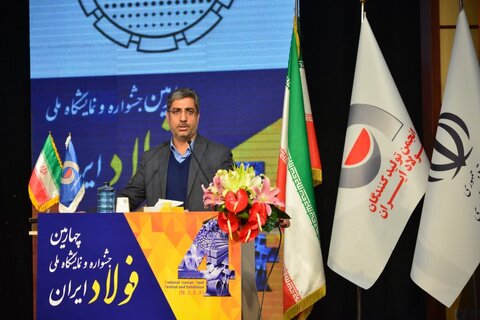 با شناسایی واحدهای تولیدی مستعد برای دانش بنیان شدن به یاری صنایع بزرگ بشتابیم علی رسولیان