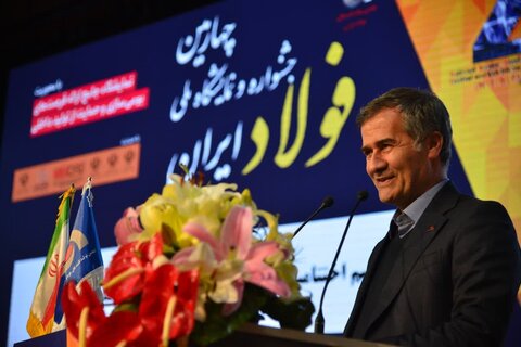 ۳۱  تفاهم نامه به ارزش ۶۷۰ میلیون یورو در چهارمین جشنواره ملی فولاد  خلیفه سلطانی