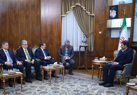 آمادگی روسیه برای تولید مشترک خودرو، بالگرد و تجهیزات کشاورزی با ایران روسیه و ایران