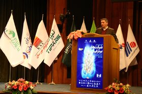 تقدیر از فولاد مبارکه به عنوان چهارمین شرکت برتر کشور و اولین شرکت از نظر سودآوری و ارزش افزوده