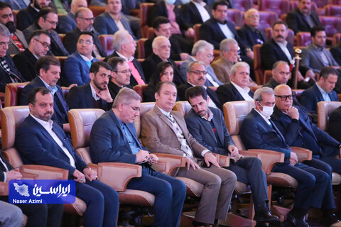 آیین تجلیل از فعالان پیشتاز اقتصادی ایران