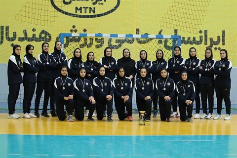 دختران هندبالیست سپاهان نایبقهرمان شدند نوجوانان هندبال سپاهان