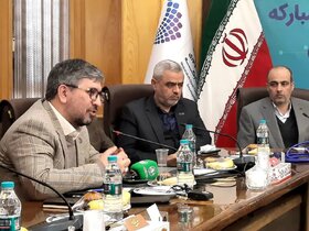 فولادمبارکه تا سال آینده از ۱۵۰ پایان نامه و ایجاد ۱۰ هسته پژوهشی در دانشگاه صنعتی اصفهان حمایت میکند