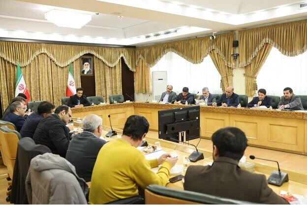 پیگیری ویژه ۶ پروژه اولویت دار دولت در طرح توسعه زنجیره ارزش نفت و گاز