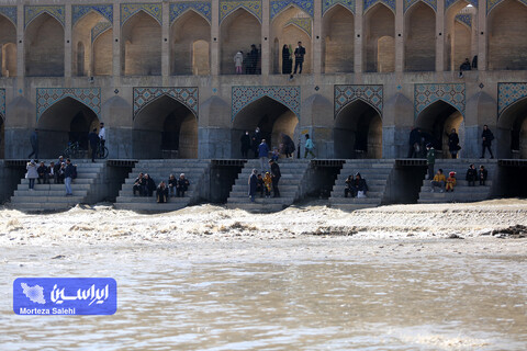 زاینده‌رود دوباره اصفهان را زنده کرد