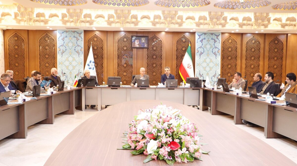 فرهنگ حمایت از تولید در دستگاه‌های اجرایی نهادینه شود