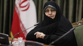 تاکید رئیس جمهور شهید بر نقش پررنگ زنان در تصمیم‌گیری دستگاه‌ها