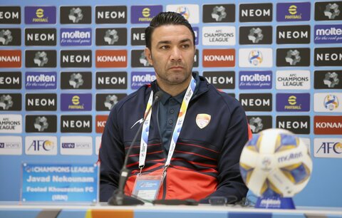 نکونام: تاریخ فولاد را ورق میزنیم جواد نکونام