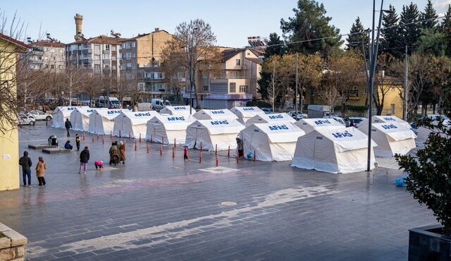 تلفات زلزله در ترکیه و سوریه بیش از ۴۶ هزار تن/ نیاز مبرم زلزلهزدگان به امکانات بهداشتی و دارو