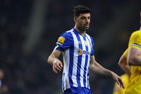 شایعه جدید و عجیب؛ مهدی طارمی پیراهن تاتنهام را میپوشد؟ مهدی طارمی