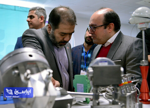 بازدید معاون علمی، فناوری و دانش‌بنیان رییس جمهور از نمایشگاه «مسیر زآینده»