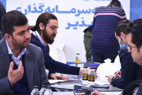 بازدید مدیرعامل فولاد مبارکه از غرفه های جشنواره نمایشگاه «مسیر زآینده»