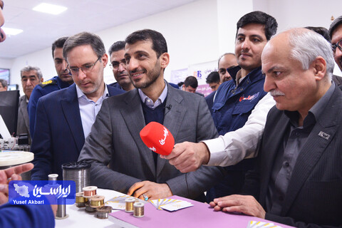 بازدید مدیرعامل فولاد مبارکه از غرفه های جشنواره نمایشگاه «مسیر زآینده»