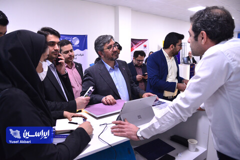 دومین روز نمایشگاه مسیر زآینده