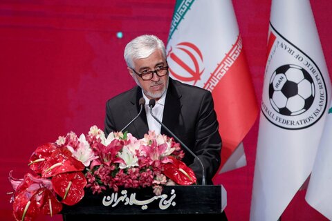 دستور وزیر ورزش برای رفع مشکل مسکن و بیمه ورزشکاران حمید سجادی