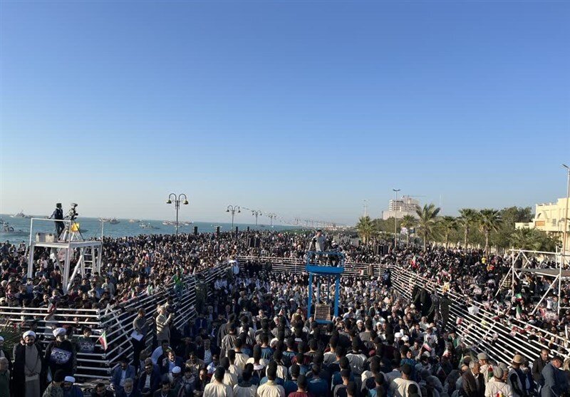 دشمن نمیتواند تولید و اقتصاد را در کشور متوقف کند