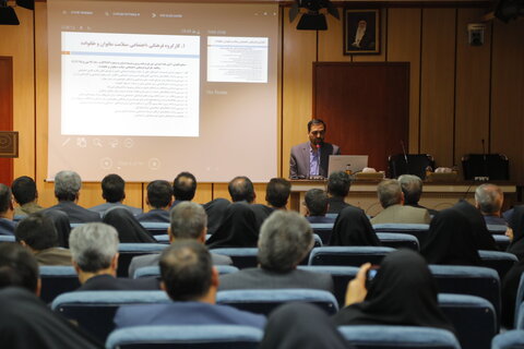 فولاد مبارکه در سالهای اخیر خدمات گستردهای به جامعه ارائه کرده است مسعود مهدویان فر