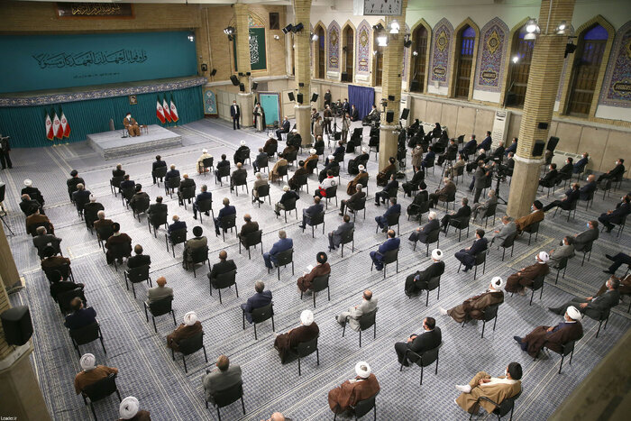 بایدها و نبایدهای اقتصاد ایران در نگاه رهبر انقلاب