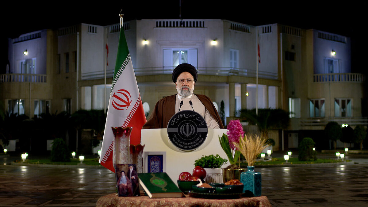 رئیسی: برنامه اصلی دولت در سال ۱۴۰۲ کنترل تورم همراه با رشد پایدار اقتصادی است
