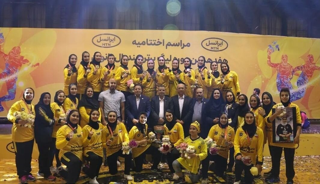 عملکرد سپاهان در سال ۱۴۰۱؛ هر ماه یک جام