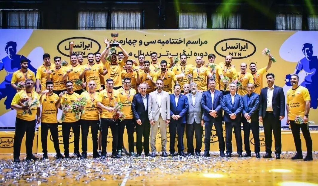 عملکرد سپاهان در سال ۱۴۰۱؛ هر ماه یک جام