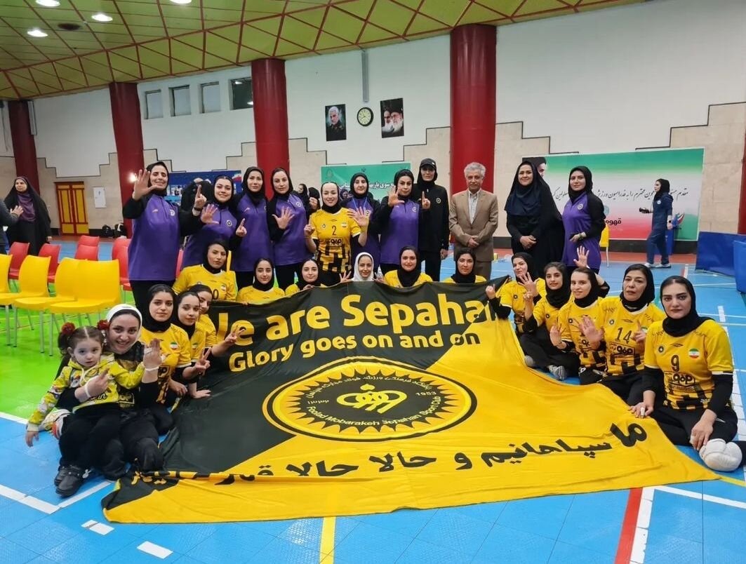 عملکرد سپاهان در سال ۱۴۰۱؛ هر ماه یک جام