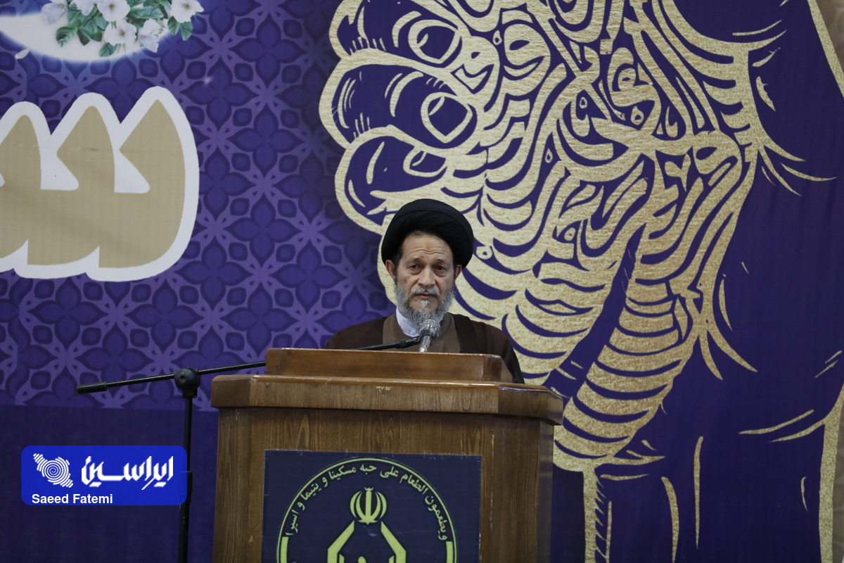 برگزاری آیین توزیع نمادین ۱۰۰۰ بسته معیشتی