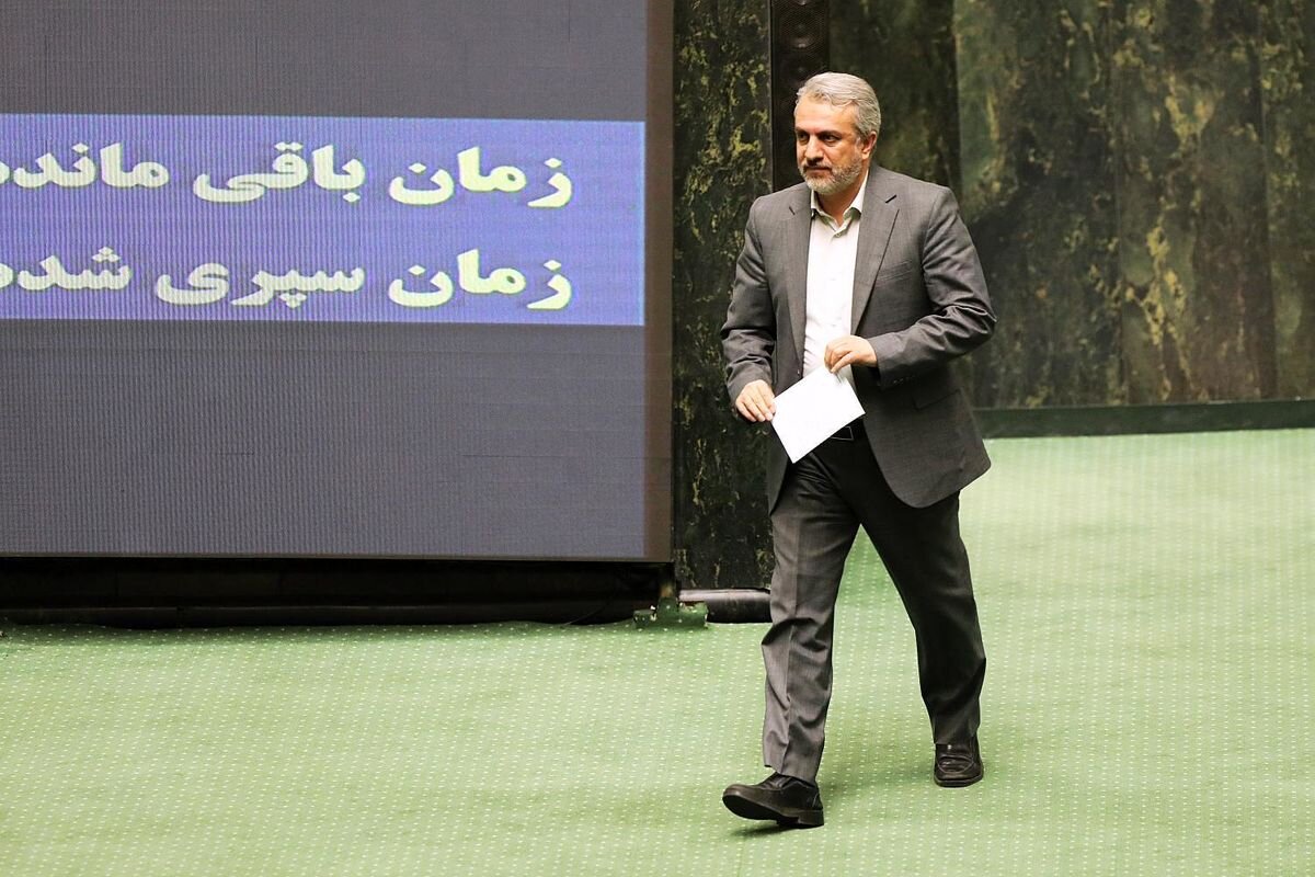 وضع کنونی معلول مدیریت دولت‌های پیشین است؛ نه مدیریت فاطمی امین
